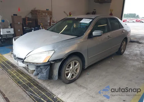 2007 Honda Accord 2.4 Se из США, поврежденный, VIN 1HGCM56387A003878